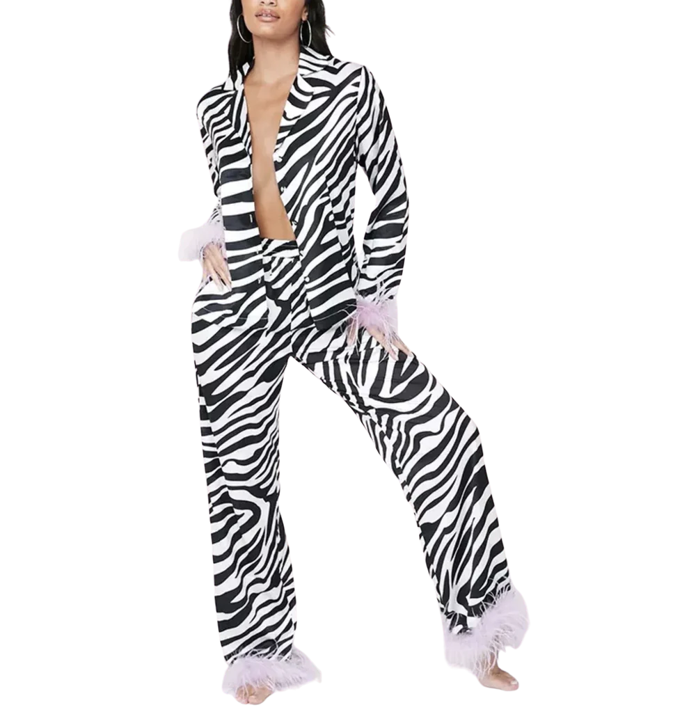 Women's Black and white striped pajama set,Women's nightwear.